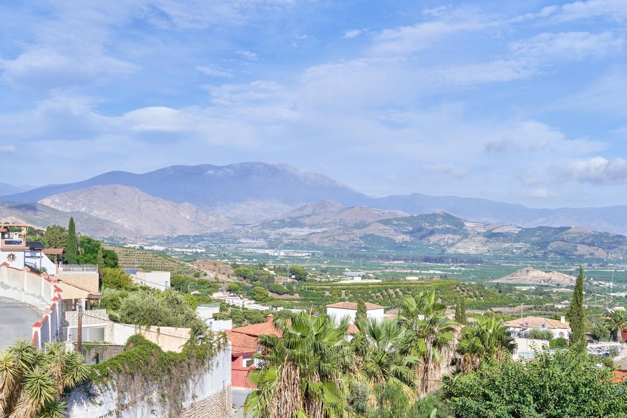 Apartamento Sol De La Molina サロブレーニャ エクステリア 写真