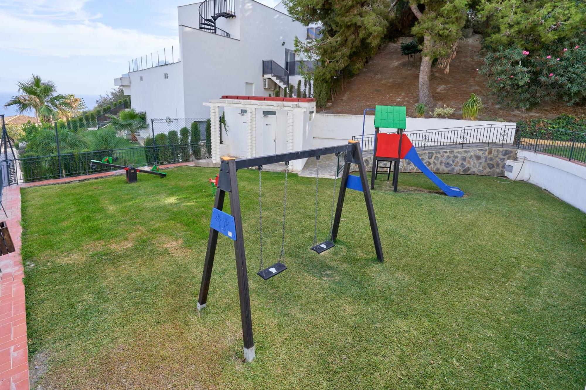 Apartamento Sol De La Molina サロブレーニャ エクステリア 写真